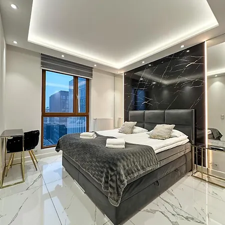 Karolkowa 28 - Prestigious With Balcony By Renters Prestige *