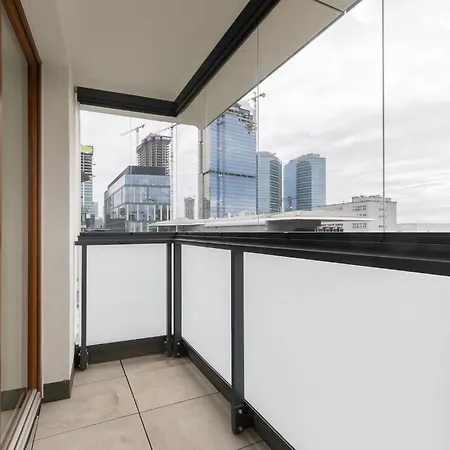 Karolkowa 28 - Prestigious With Balcony By Renters Prestige Apartmán *