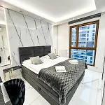 Karolkowa 28 - Prestigious With Balcony By Renters Prestige *
